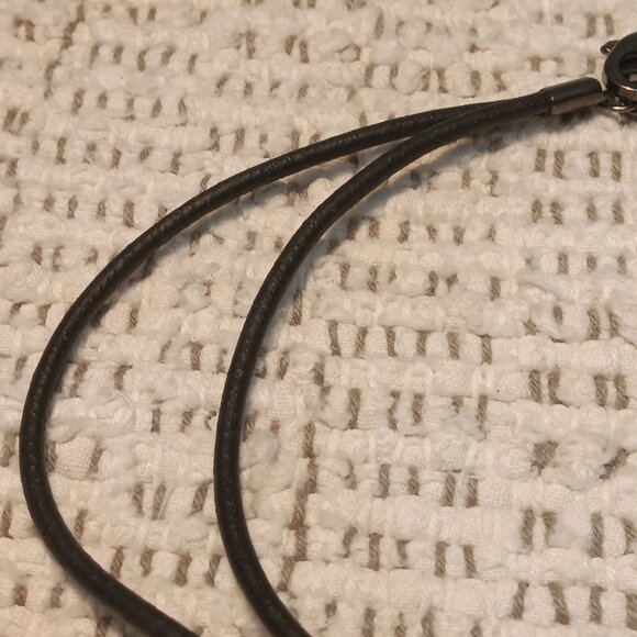 Chico's 'Eccentric' leather & gunmetal asymmetrical ring pendant necklace - NWT - Picture 5 of 12